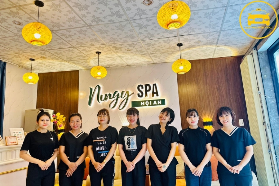 Hoi An Red Light District - Hue Private Taxi