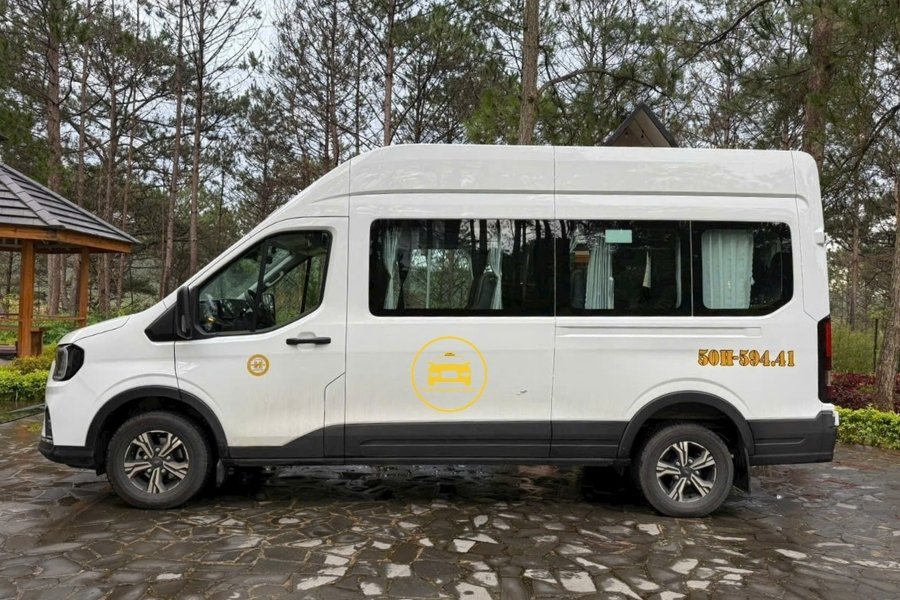 Da Nang Airport Transfer By Limousine - Hue Private Taxi