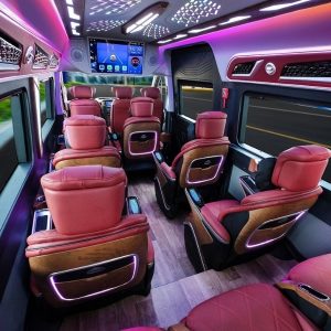 Hoi An to Phu Yen By Limousine - Hue Private Taxi