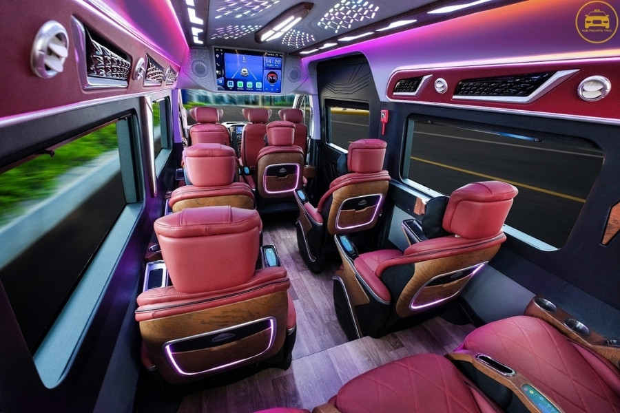 Hoi An to Phu Yen By Limousine - Hue Private Taxi