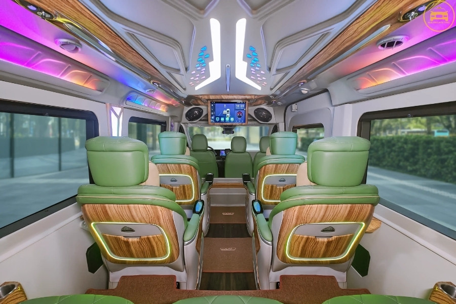 Hoi An to Phu Yen Limousine - Hue Private Taxi