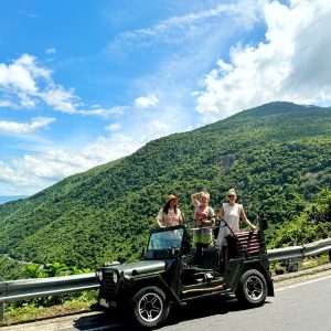 Hue to Hoi An via Hai Van Pass by Jeep Tour - Hue Private Taxi