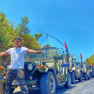Hue to Hoi An via Hai Van Pass by Jeep Tour - Hue Private Taxi
