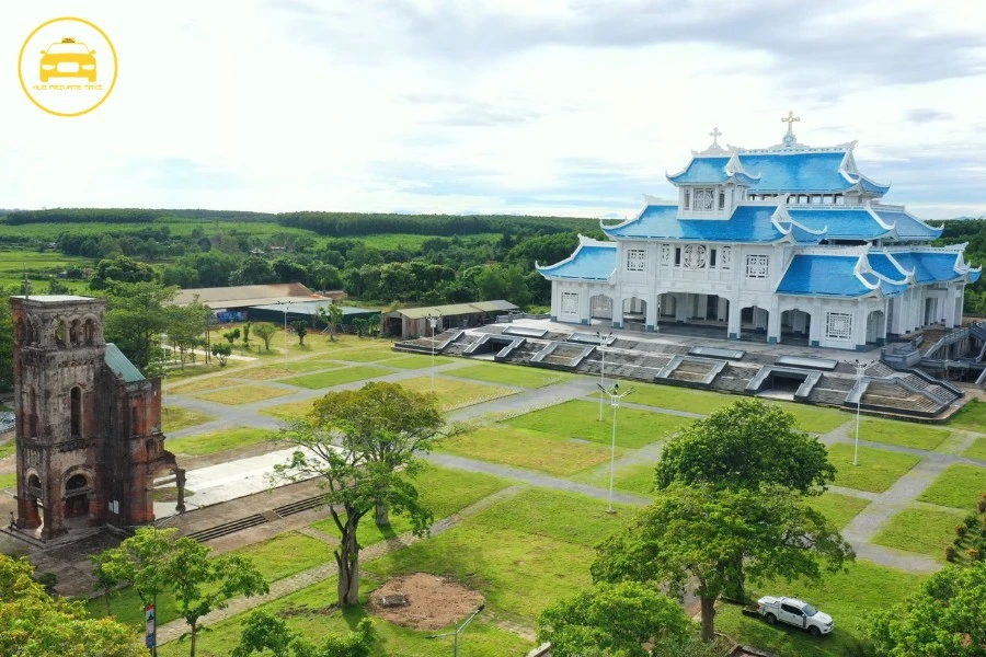 Da Nang To La Vang By Luxury Car - Hue Private Taxi