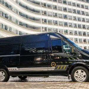 Dong Hoi To Ninh Binh By Limousine - Hue Private Taxi