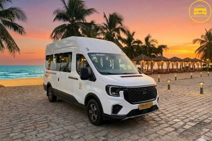 Hue To Mui Ne Limousine - Hue Private Taxi