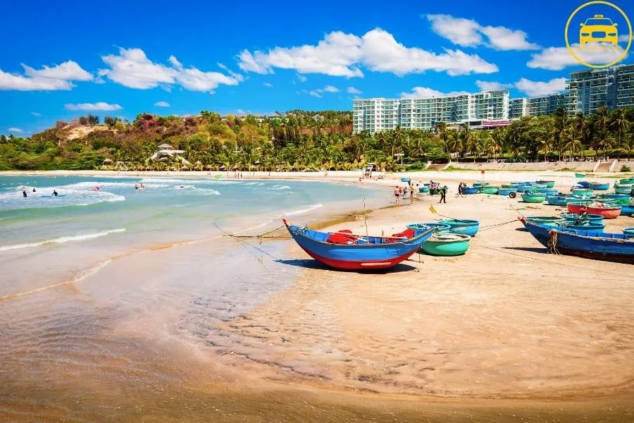 Hue To Mui Ne Luxury Car - Hue Private Taxi