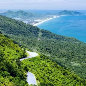 Hue to Quy Nhon limousine - Hue Private Taxi