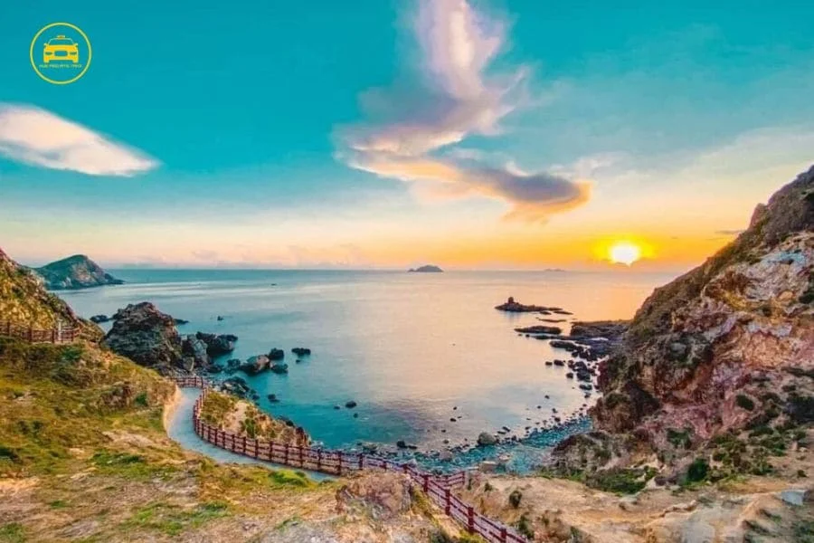Hue to Quy Nhon limousine - Hue Private Taxi