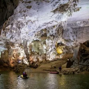 Conquer Phong Nha Cave By Kayak Tour - Hue Private Taxi