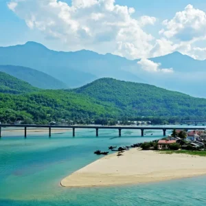 Hue To Hoi An Luxury Car - Hue Private Taxi